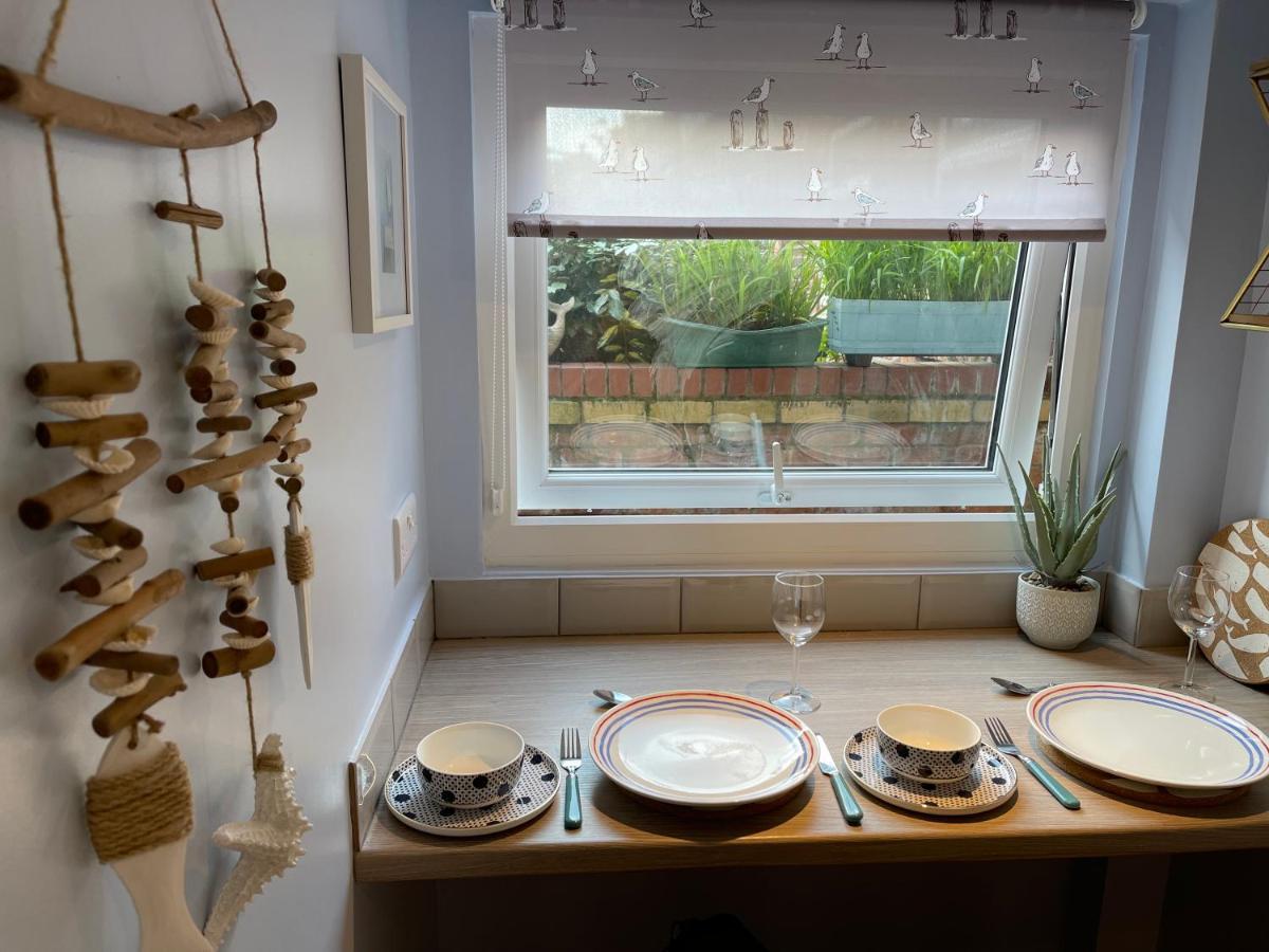 Tiny Beach House Lytham St Annes Buitenkant foto
